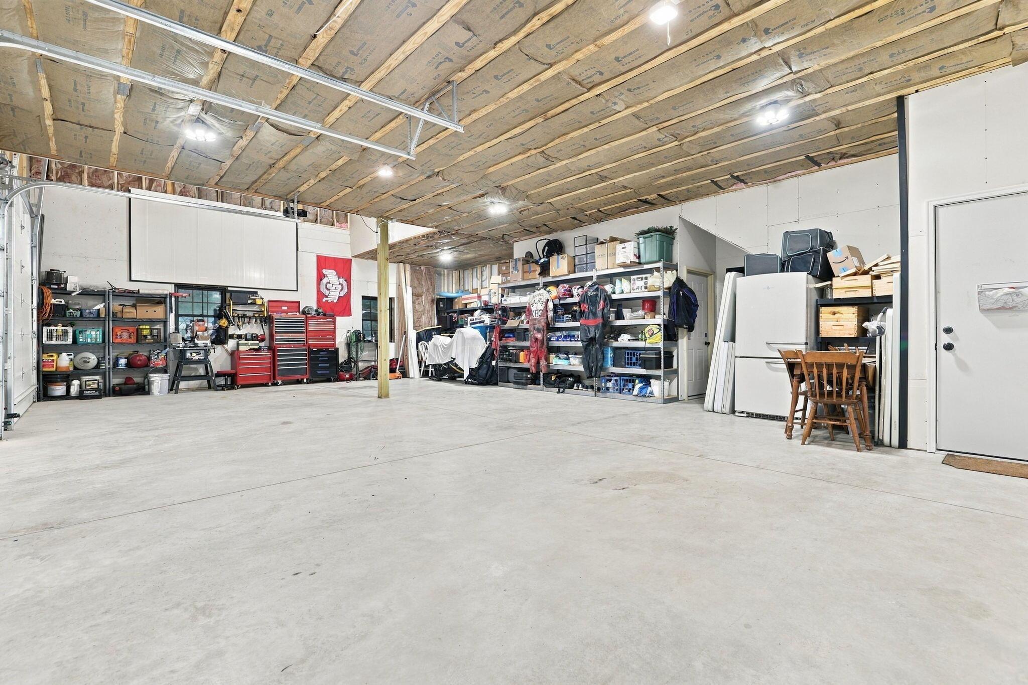 5342 Headleys Mill Road Southwest Pataskala, OH 43062 - Photo 55 of 94 Shop/work space