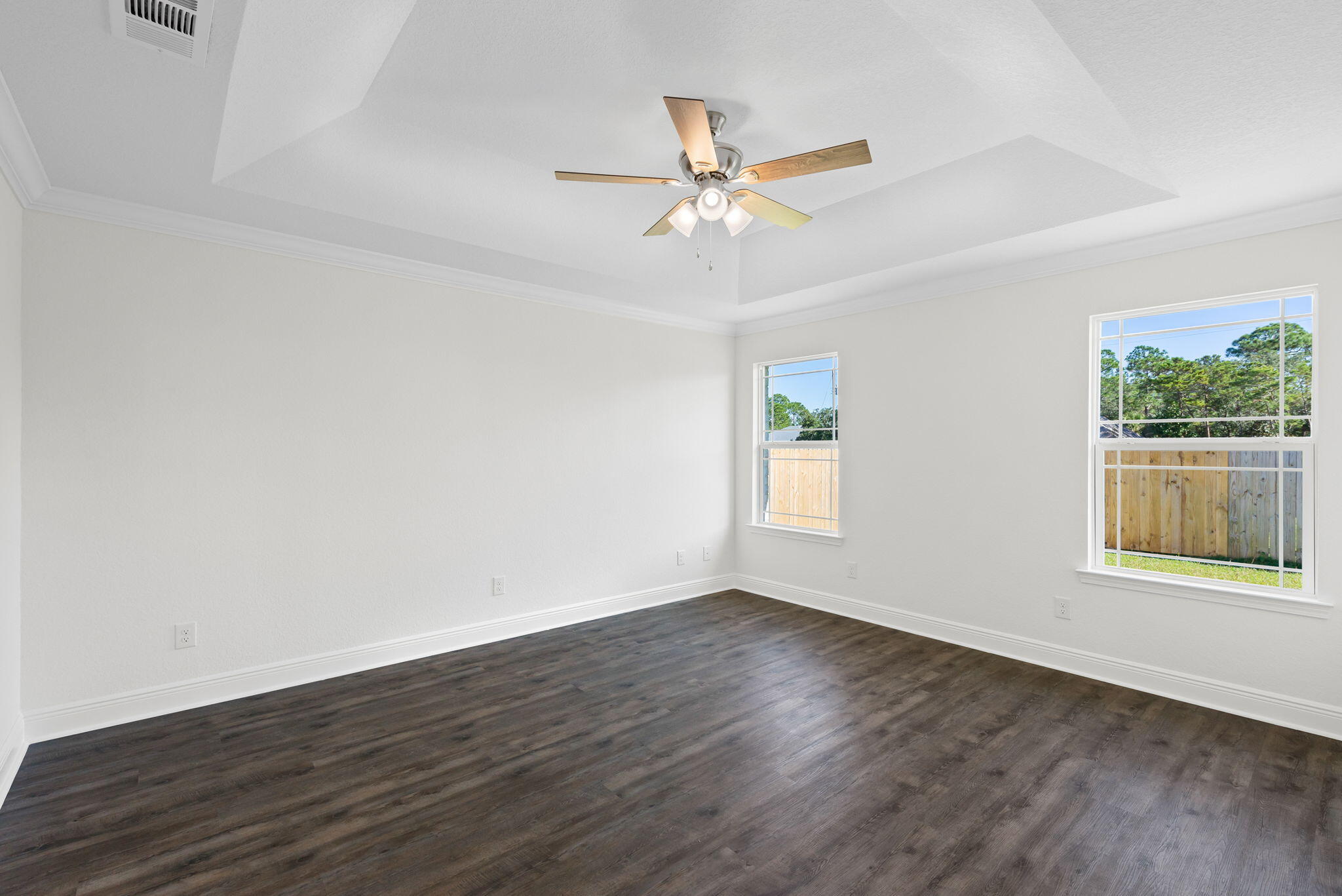 9250 Ridge Road Navarre, FL 32566 - Photo 20 of 39 Master Suite