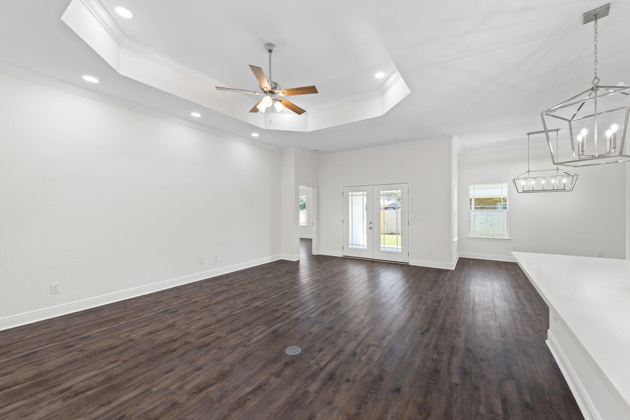 9250 Ridge Road Navarre, FL 32566 - Photo 7 of 39 Trey Ceiling