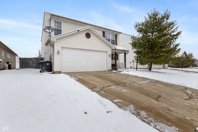 $265,000 | 642 Day Break Drive, Greenwood, IN 46143