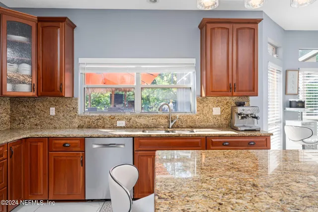 $4,500 | 425 Oak Pond Drive, Jacksonville, FL 32259