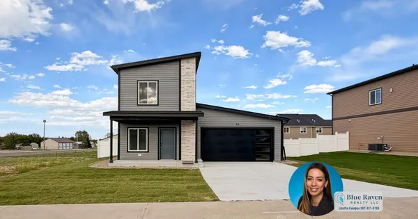 $267,900 | 86 26th Street, Wheatland, WY 82201
