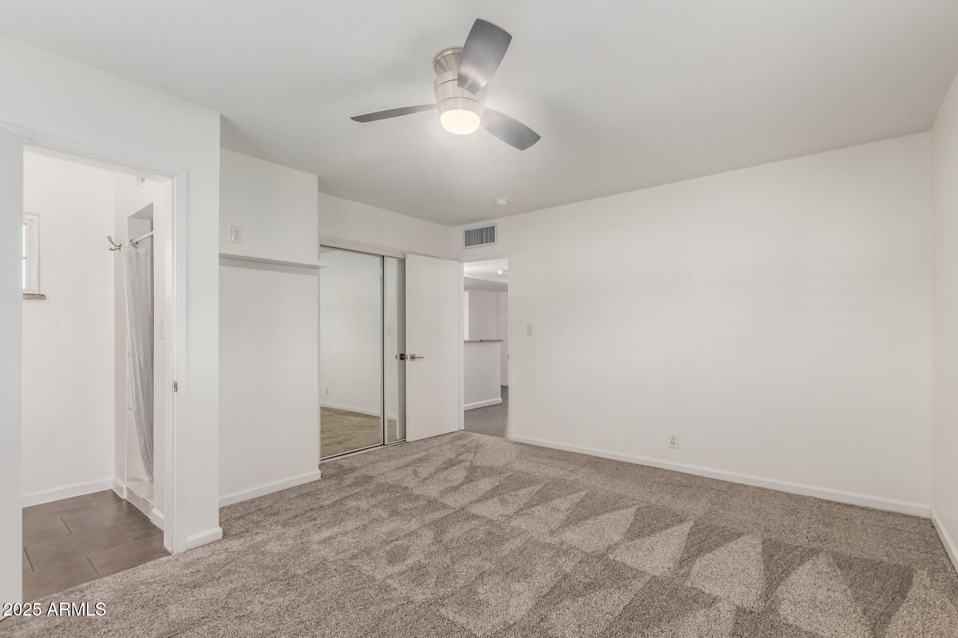 8912 North 17th Avenue Phoenix, AZ 85021 - Photo 17 of 33 a view of an empty room