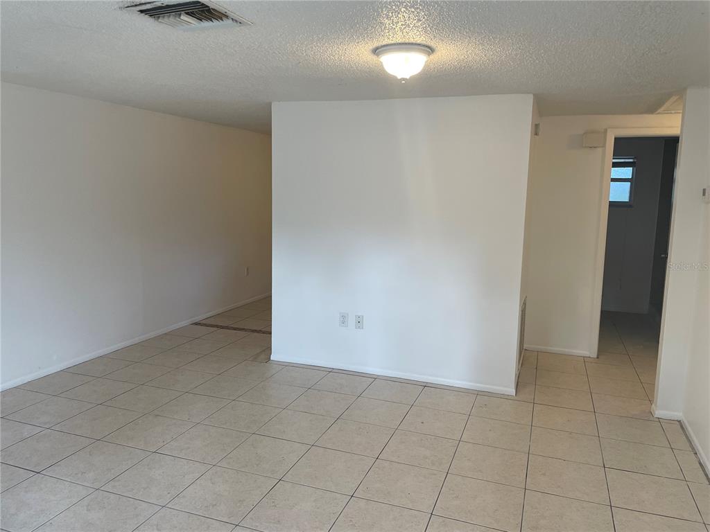 6937 McBride Court New Port Richey, FL 34652 - Photo 3 of 8