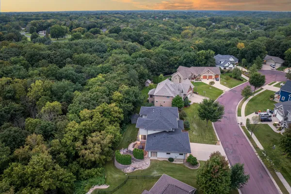 $898,000 | 117 Sienna Circle, Mankato, MN 56001