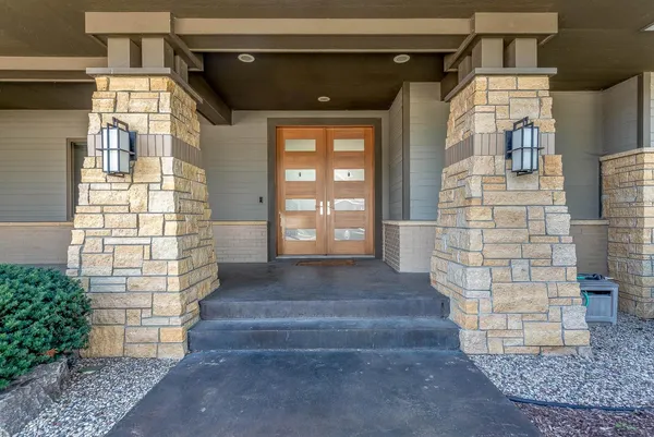 $898,000 | 117 Sienna Circle, Mankato, MN 56001