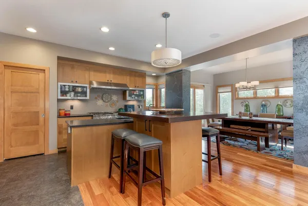 $898,000 | 117 Sienna Circle, Mankato, MN 56001