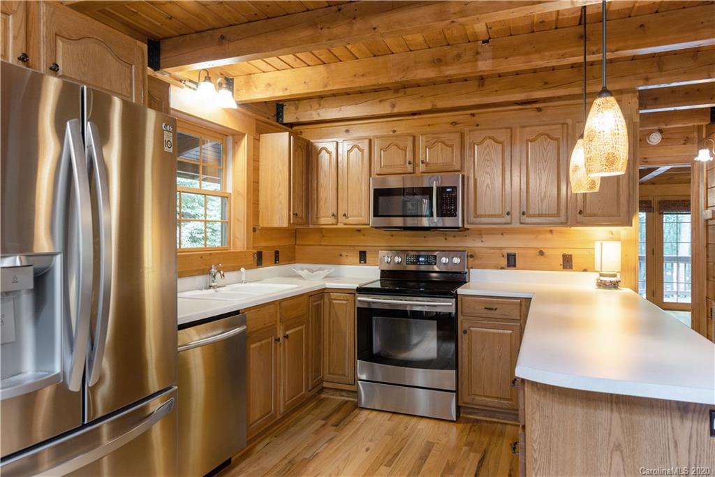 501 Bolt Road, Unit 223 Lake Lure, NC 28746 - Photo 9 of 31 Gallery Image 9