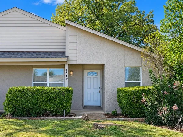 $1,625 | 2750 Parkchester Drive, Arlington, TX 76015