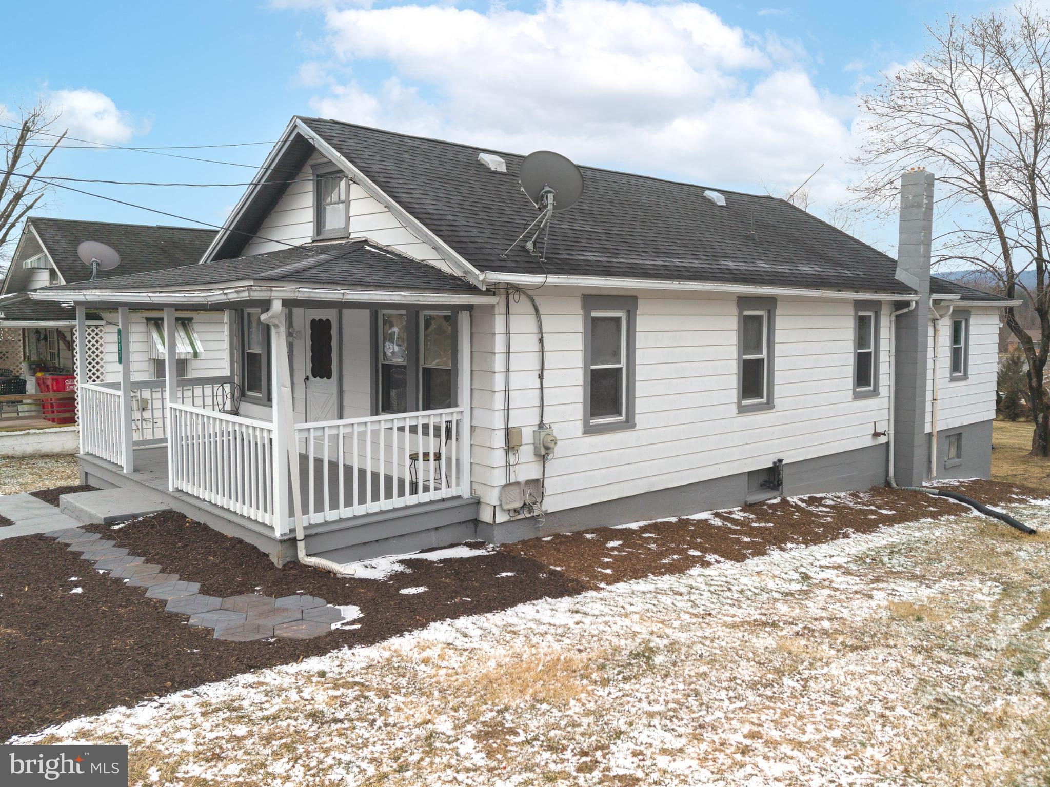 367 Old State Road Gardners, PA 17324 - Photo 3 of 24 a front view of a house with a yard