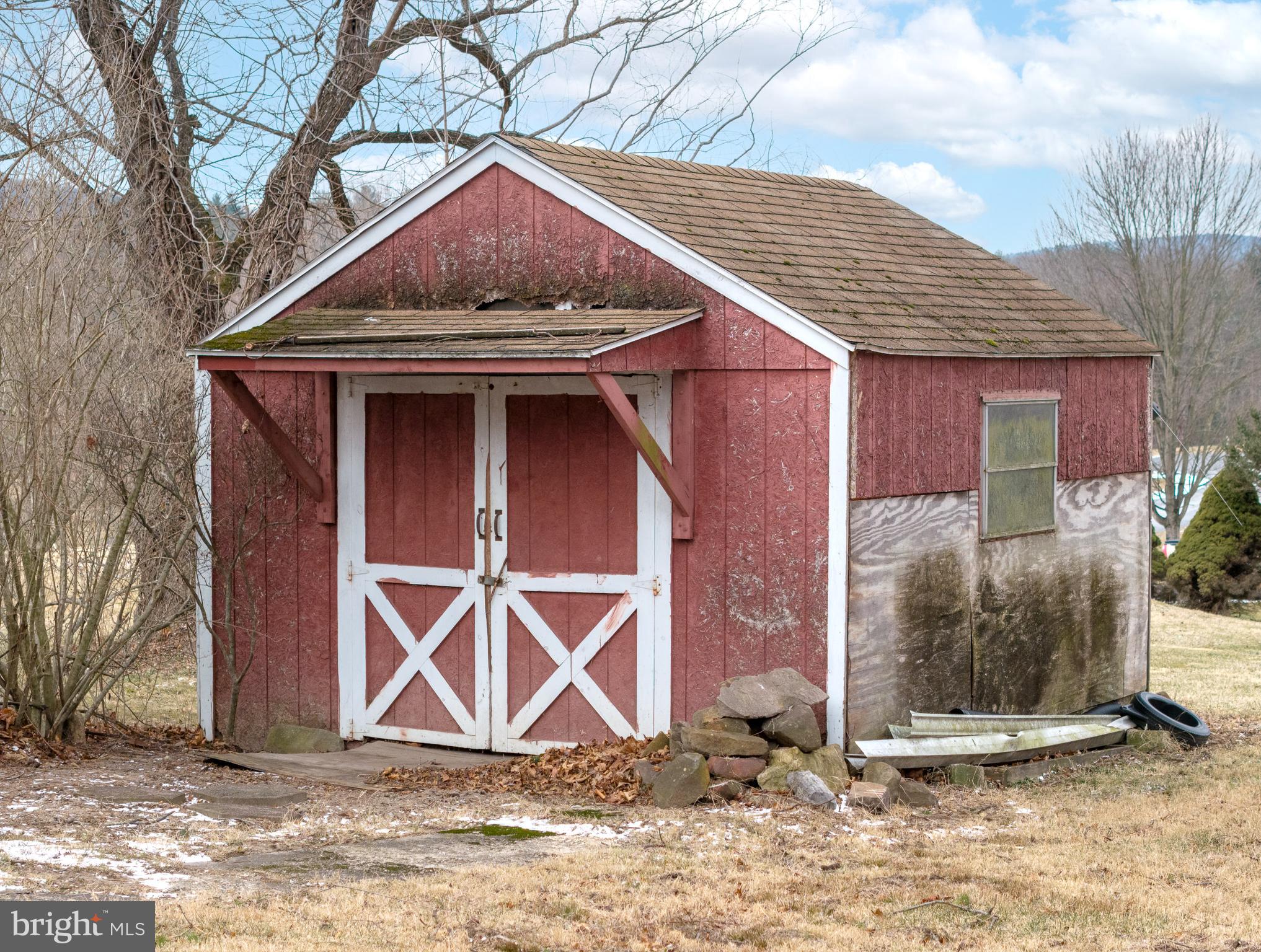 367 Old State Road Gardners, PA 17324 - Photo 8 of 24 a front view of house