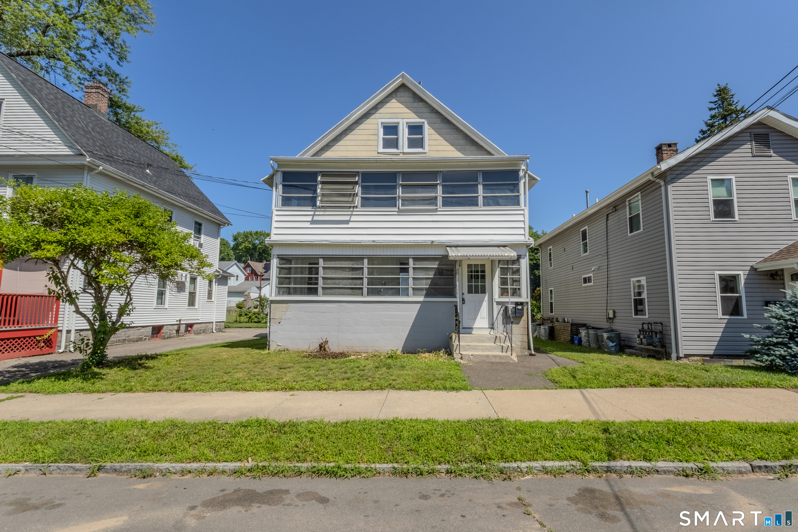 29 8th Street, Unit 1 Derby, CT 06418 - Photo 1 of 1
