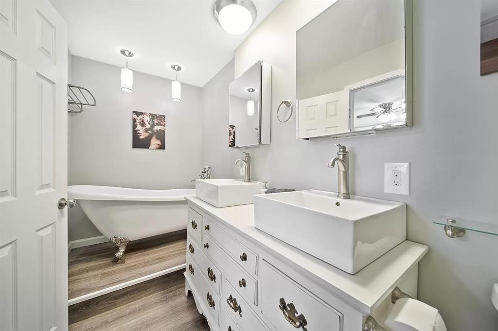 3381 Sam Rayburn Run Carrollton, TX 75007 - Photo 11 of 26