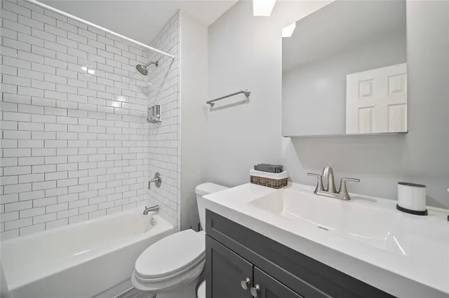 $3,300 | 3381 Sam Rayburn Run, Carrollton, TX 75007