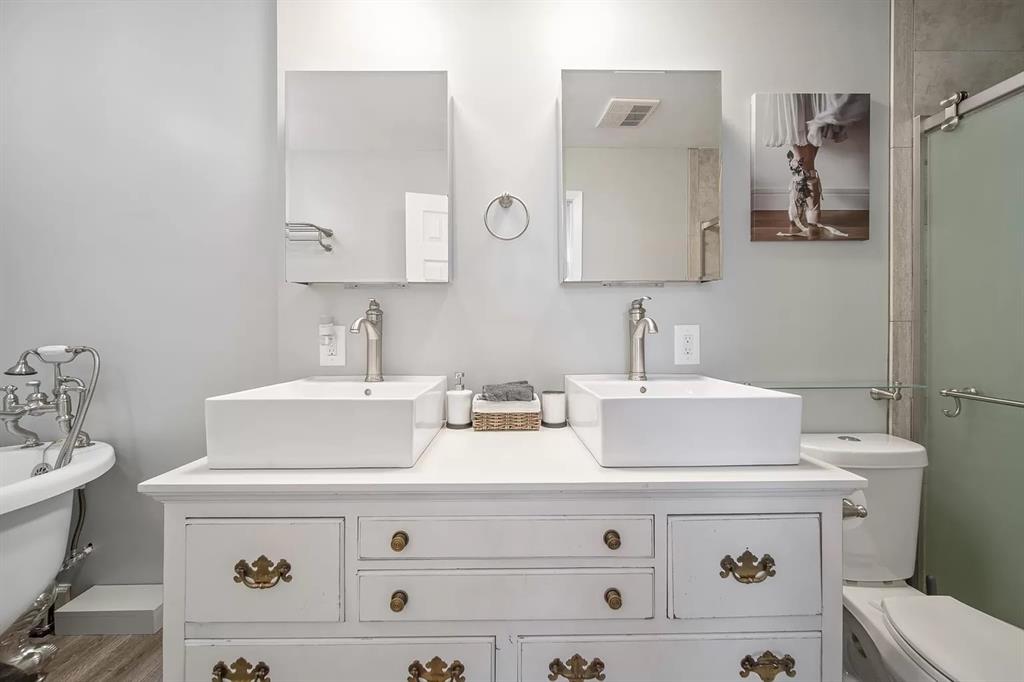 3381 Sam Rayburn Run Carrollton, TX 75007 - Photo 10 of 26