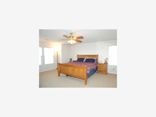 1286 Sapphire Court Ripon, CA 95366 - Photo 6 of 11 Gallery Image 6