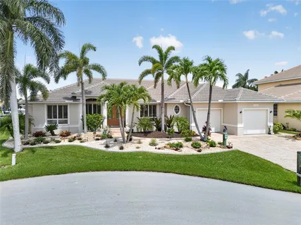$899,900 | 1711 Los Alamos Drive, Punta Gorda, FL 33950
