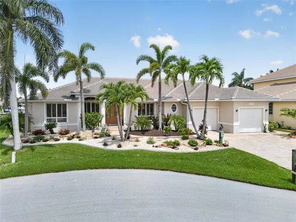 $899,900 | 1711 Los Alamos Drive, Punta Gorda, FL 33950