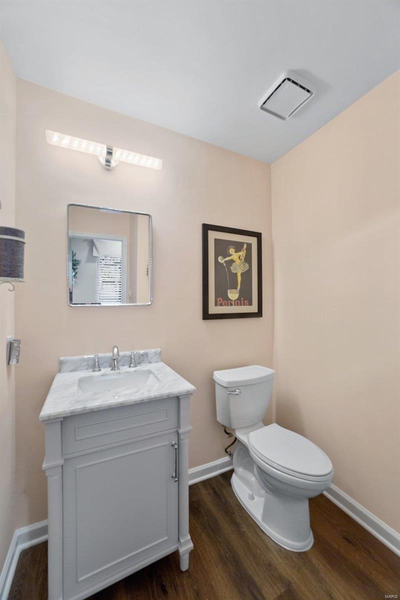 716 Ridgeview Cir Lane Ballwin, MO 63021 - Photo 16 of 29 Gallery Image 16