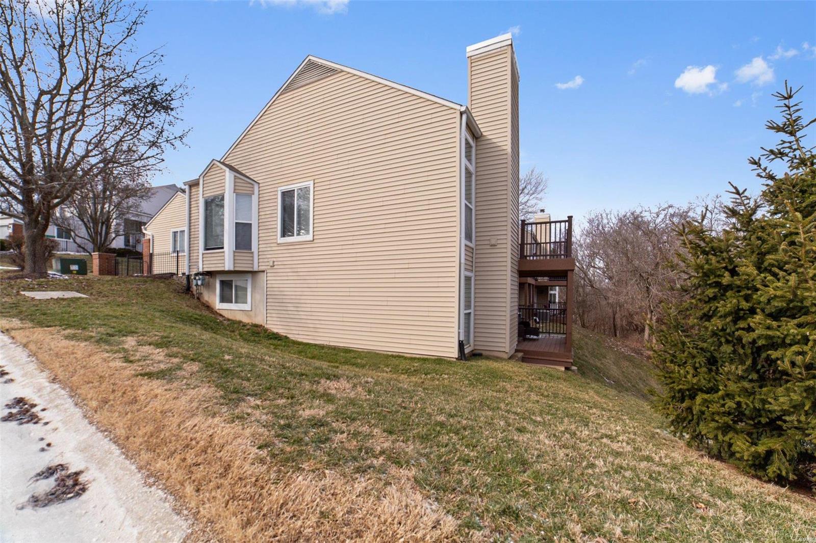 716 Ridgeview Cir Lane Ballwin, MO 63021 - Photo 27 of 29 Gallery Image 27