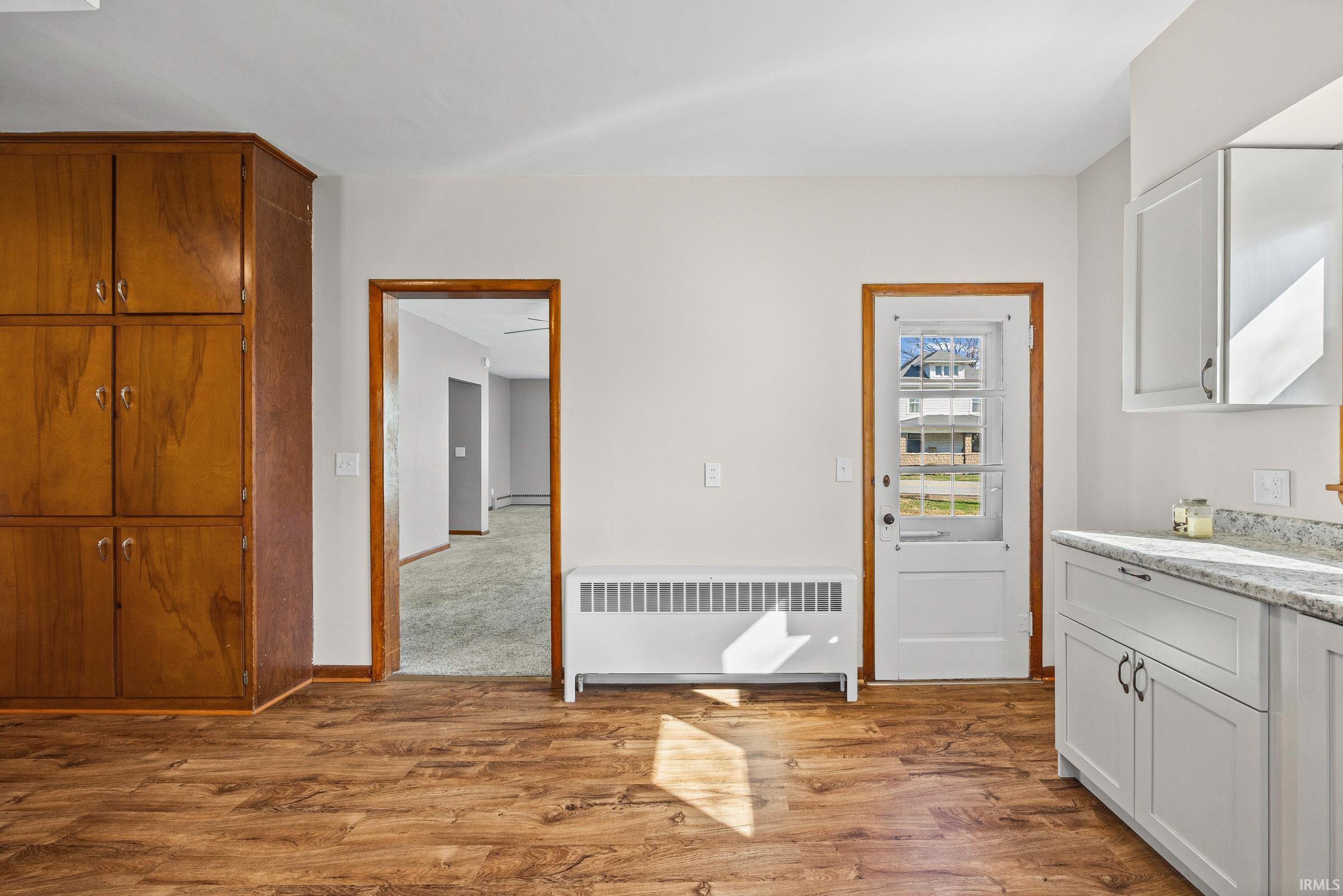 313 West Jackson Street Mulberry, IN 46058 - Photo 11 of 27