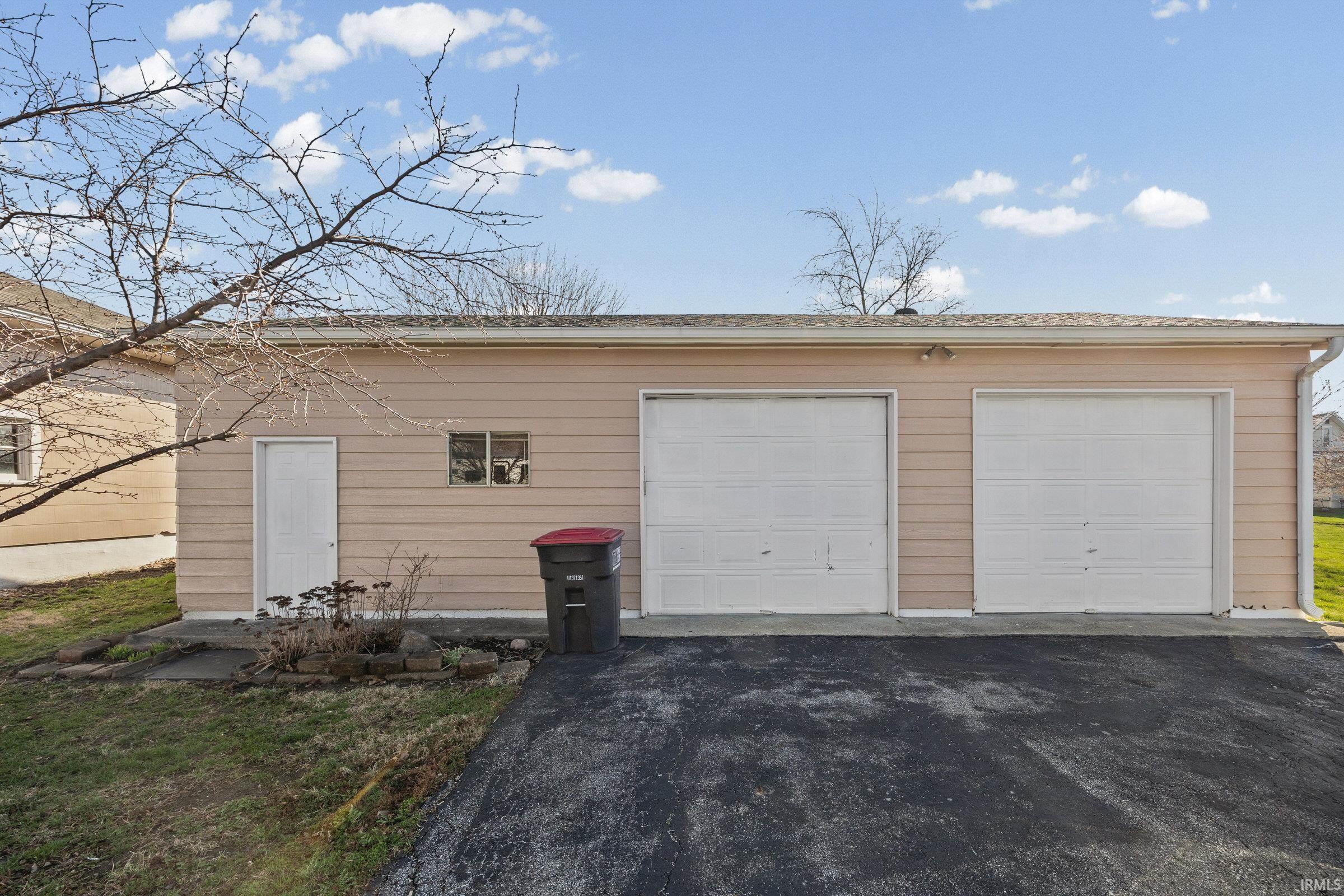 313 West Jackson Street Mulberry, IN 46058 - Photo 24 of 27