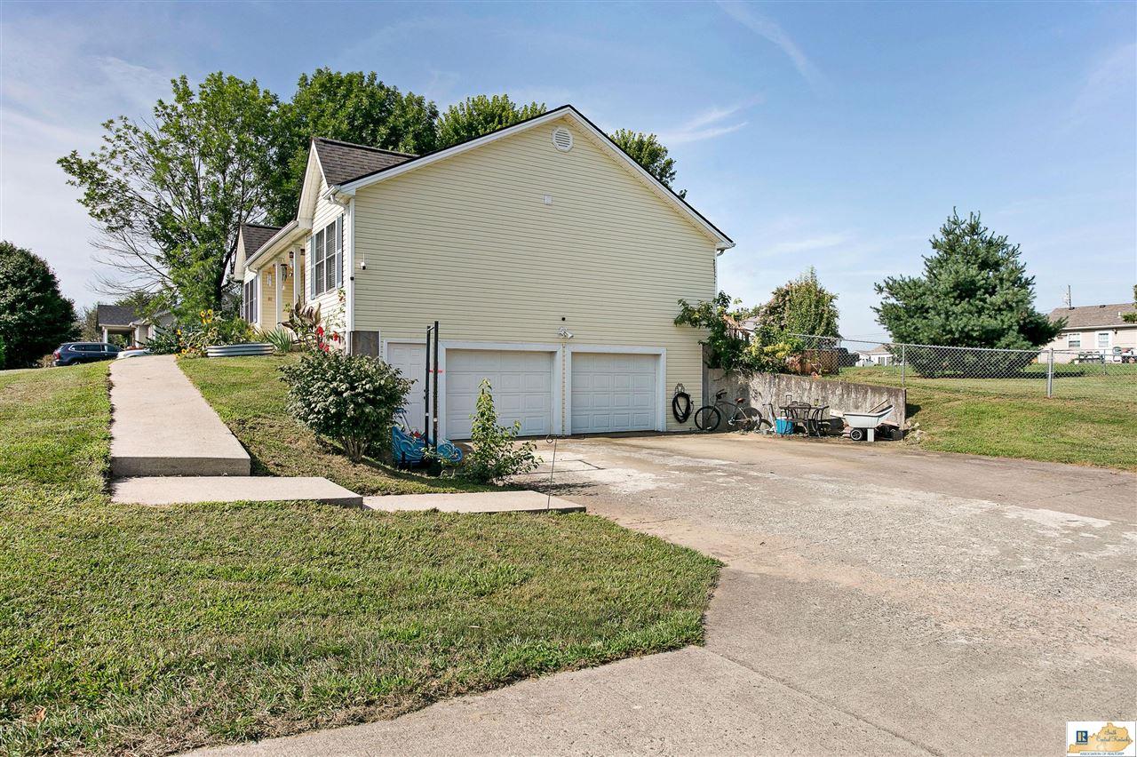 280 Raintree Circle Stanford, KY 40484 - Photo 4 of 35 Gallery Image 4