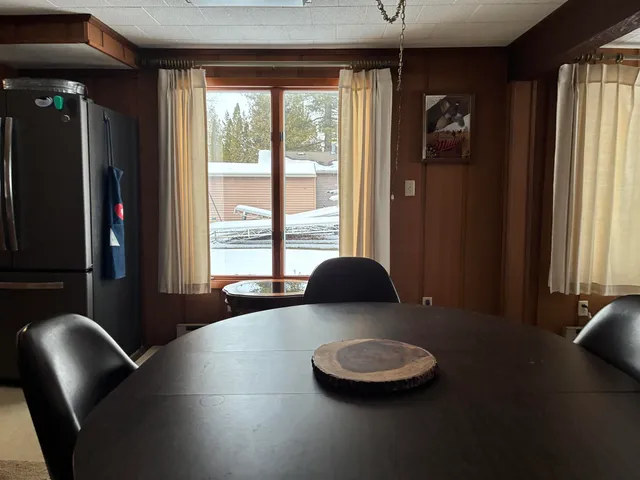 $699,900 | N6120 Cattau Beach Court, Shawano, WI 54166