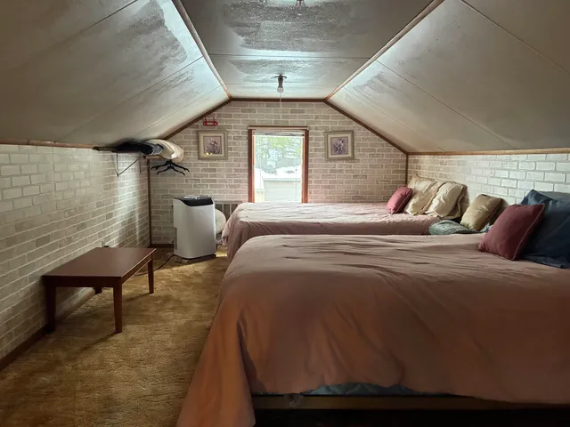 $699,900 | N6120 Cattau Beach Court, Shawano, WI 54166