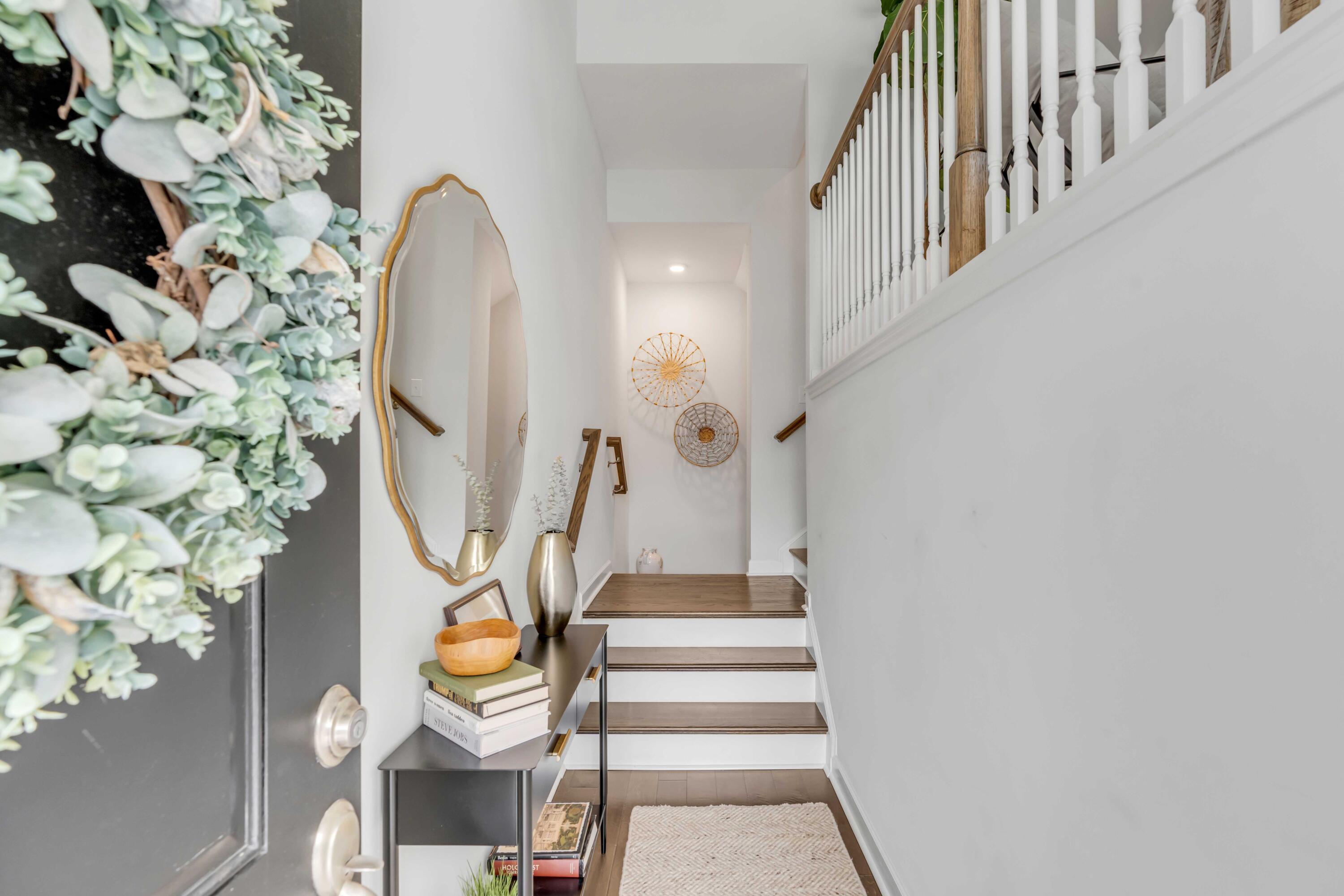 1558 Moss Spring Road Mount Pleasant, SC 29466 - Photo 24 of 39 Entryway