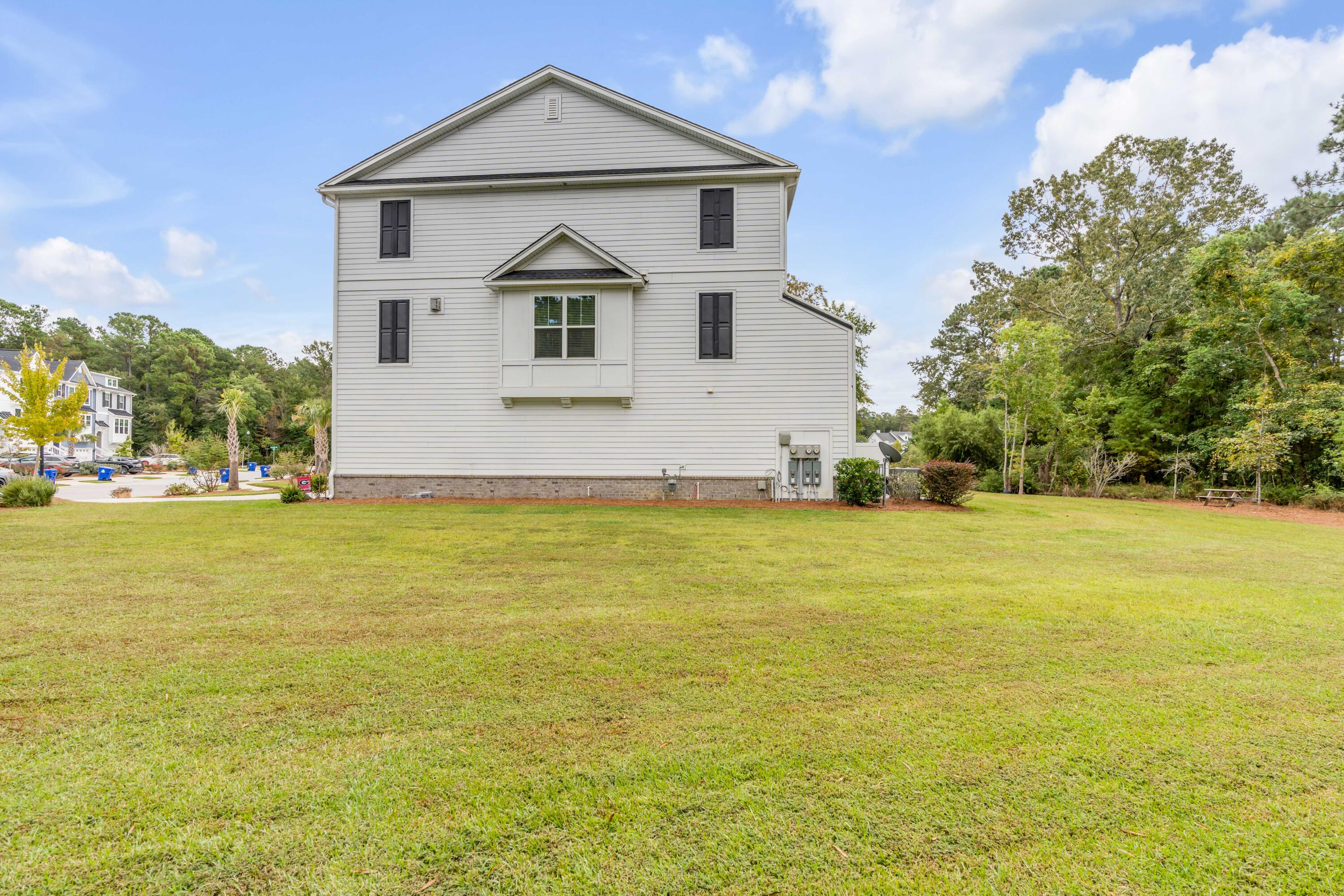 1558 Moss Spring Road Mount Pleasant, SC 29466 - Photo 33 of 39 Exterior