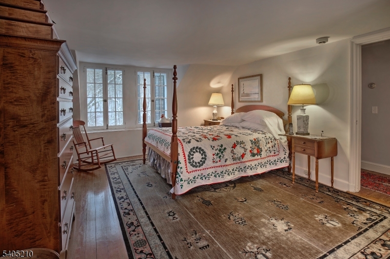 205 Longview Road Bedminster, NJ 07931 - Photo 17 of 27