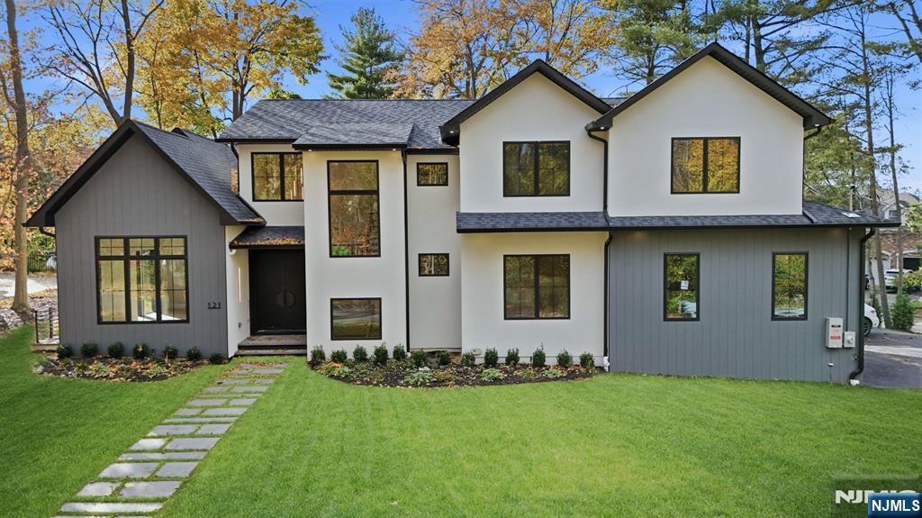 121 Engle Street Cresskill, NJ 07626 - Photo 2 of 50