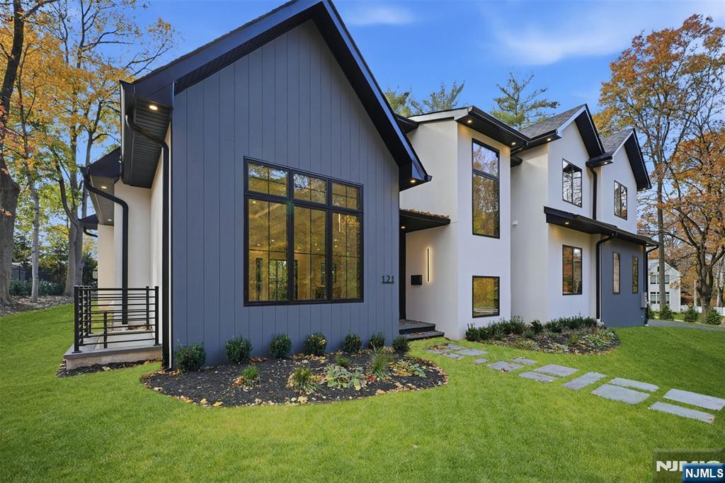 121 Engle Street Cresskill, NJ 07626 - Photo 46 of 50