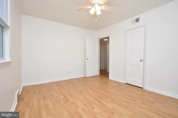 $2,600 | 432 North Coles Avenue, Maple Shade, NJ 08052