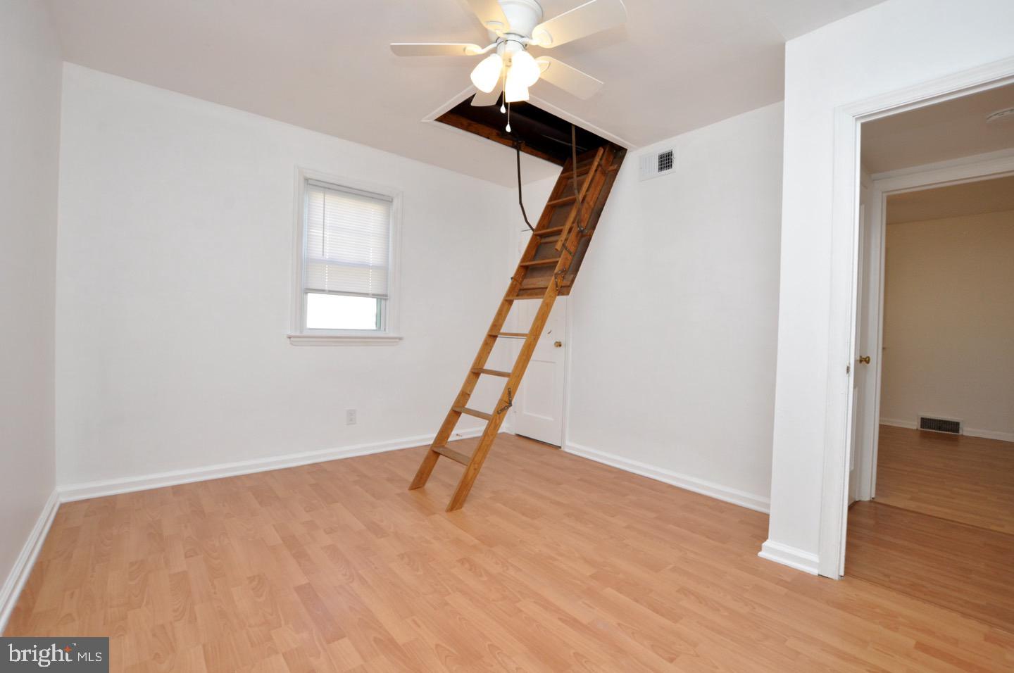 432 North Coles Avenue Maple Shade, NJ 08052 - Photo 21 of 26 a view of an empty room with a window