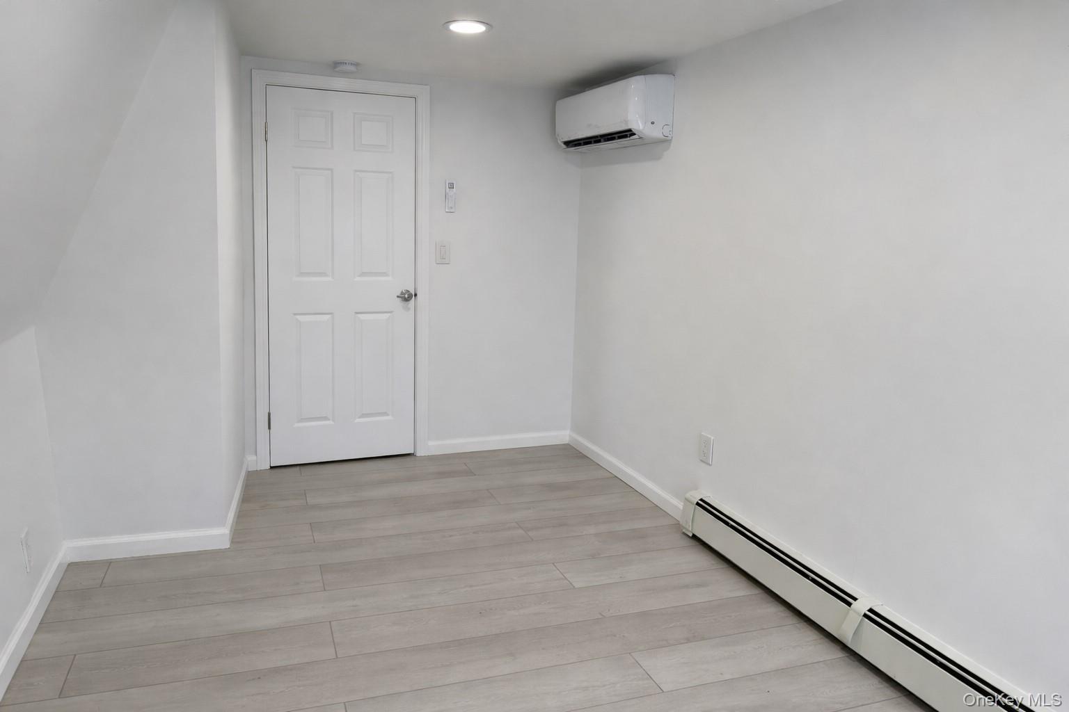 70 South Cottage Street Valley Stream, NY 11580 - Photo 13 of 16