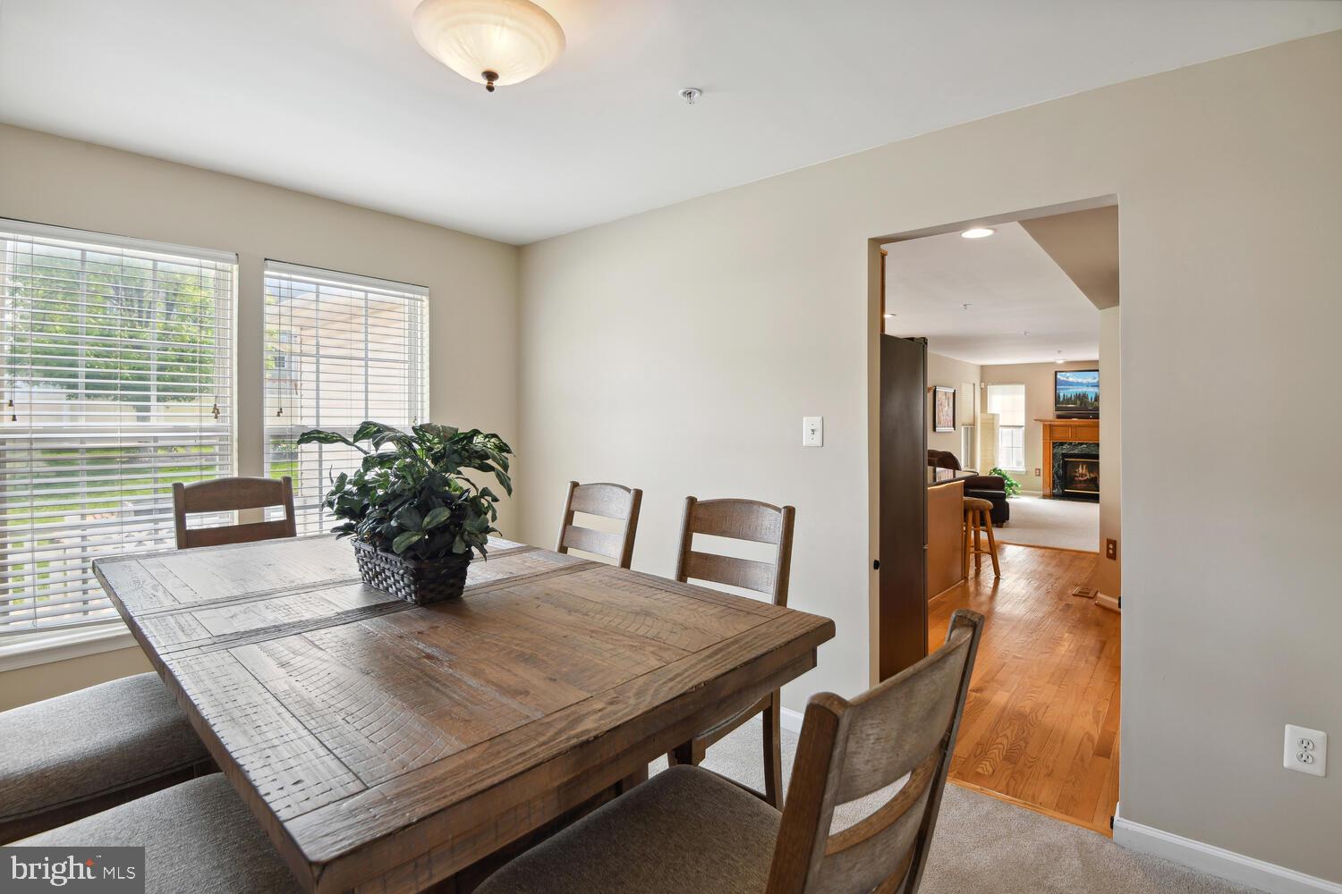 8316 River Park Road Bowie, MD 20715 - Photo 13 of 40 Alt. view of Dining area from the living area