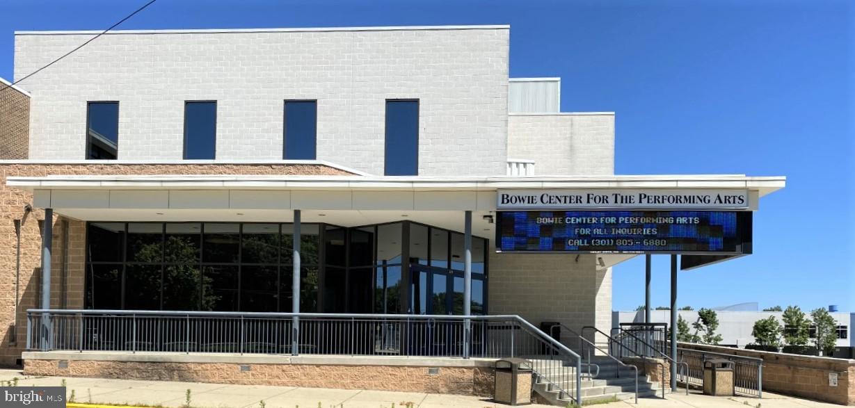 8316 River Park Road Bowie, MD 20715 - Photo 39 of 40 Performing Arts Center
