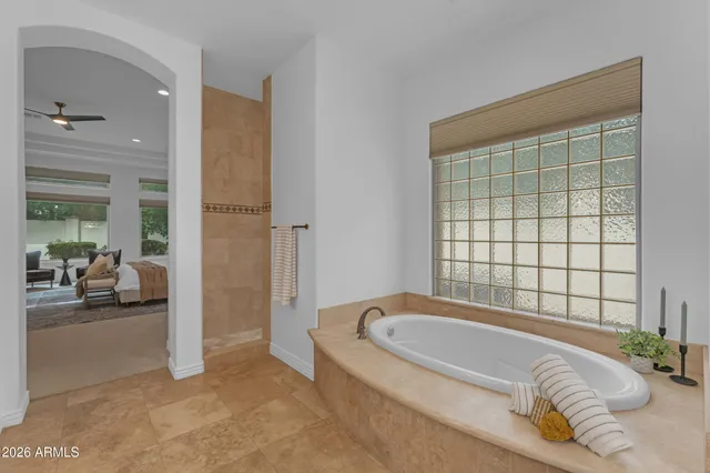 $1,299,500 | 303 East Wexford Court, Phoenix, AZ 85020