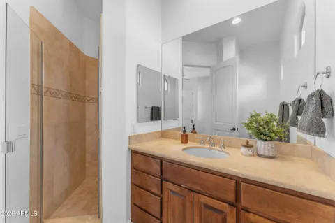 $1,249,500 | 303 East Wexford Court, Phoenix, AZ 85020