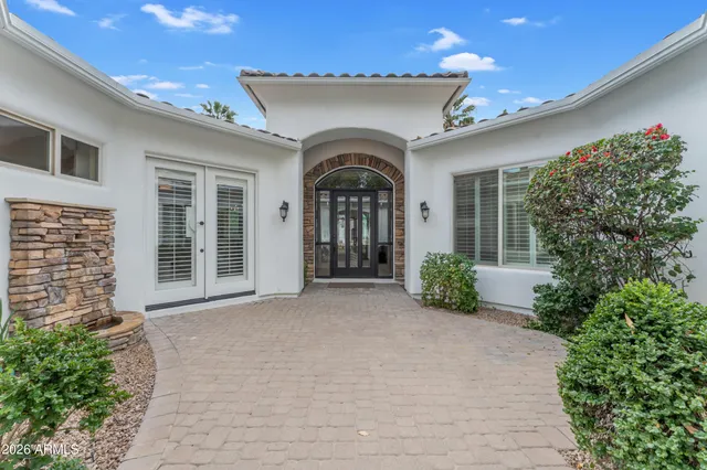 $1,299,500 | 303 East Wexford Court, Phoenix, AZ 85020