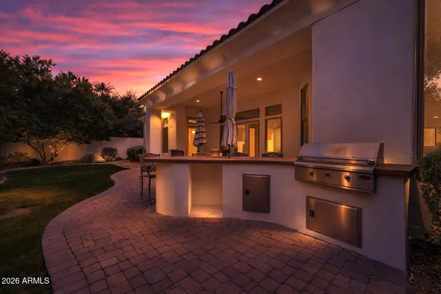 $1,299,500 | 303 East Wexford Court, Phoenix, AZ 85020