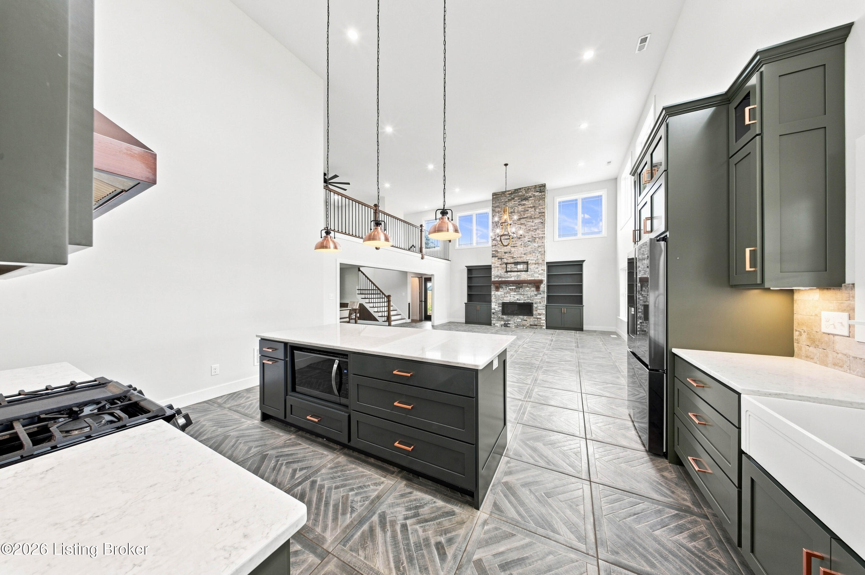 689 Clarkson Road Vine Grove, KY 40175 - Photo 30 of 70 40_40_Kitchen_Island