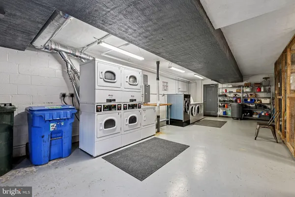 $329,000 | 5013 Sentinel Drive, Unit 70, Bethesda, MD 20816