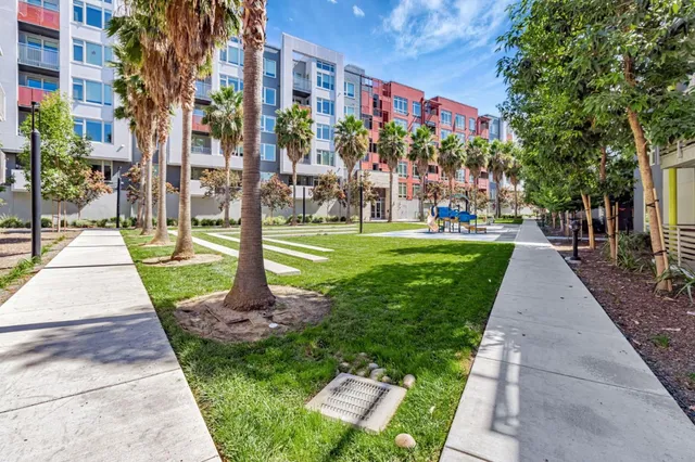 $988,888 | 390 Riesling Avenue, Unit 30, Milpitas, CA 95035