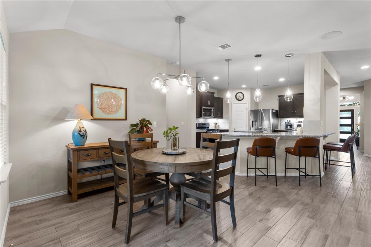 7321 Sentry Path Austin, TX 78744 - Photo 13 of 34
