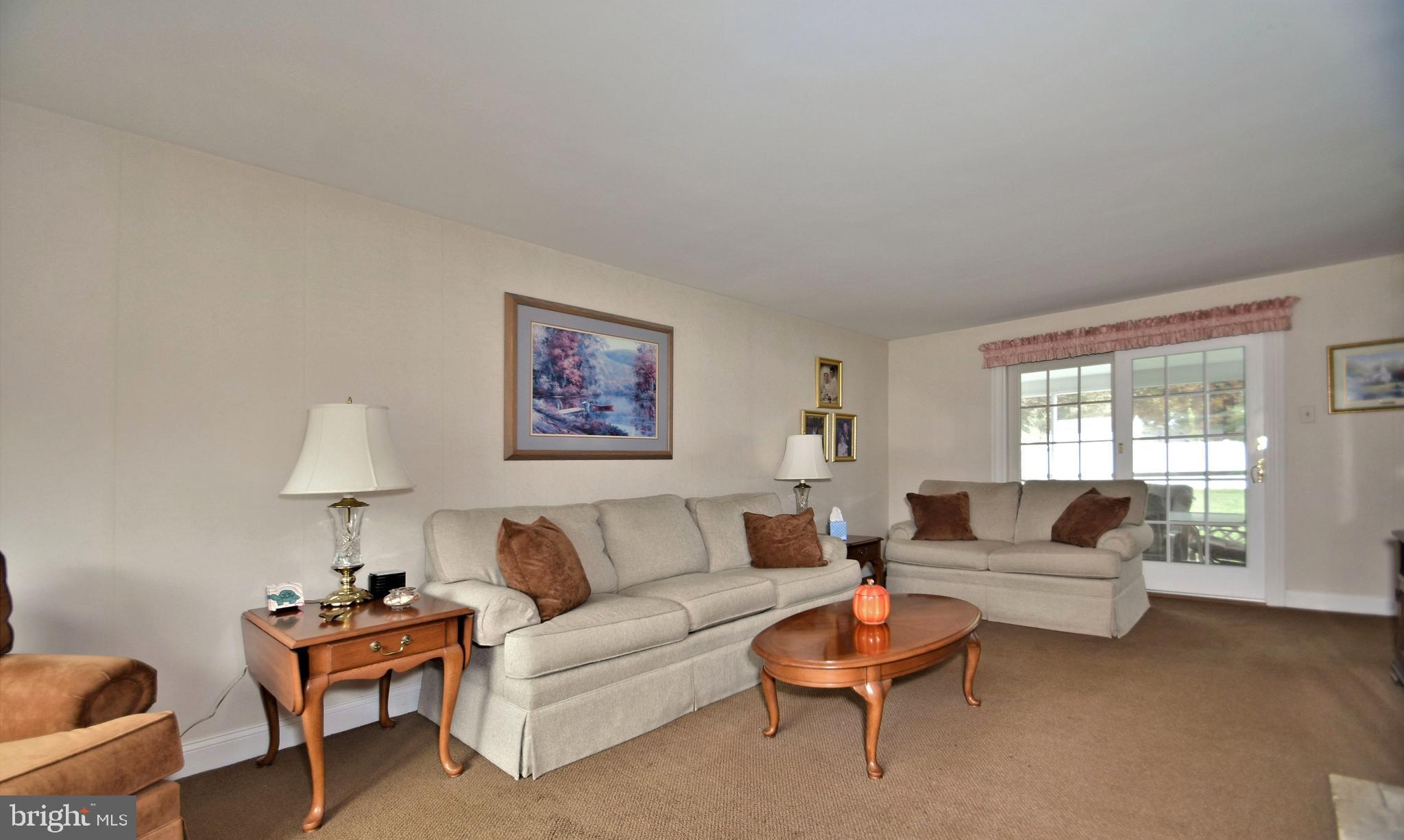 415 Lawrence Road Huntingdon Valley, PA 19006 - Photo 12 of 27 Gallery Image 12
