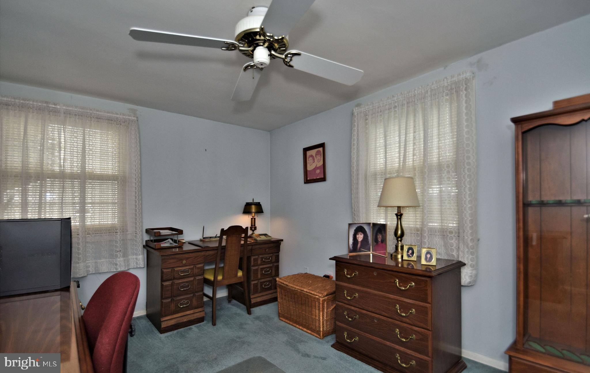 415 Lawrence Road Huntingdon Valley, PA 19006 - Photo 18 of 27 Gallery Image 18
