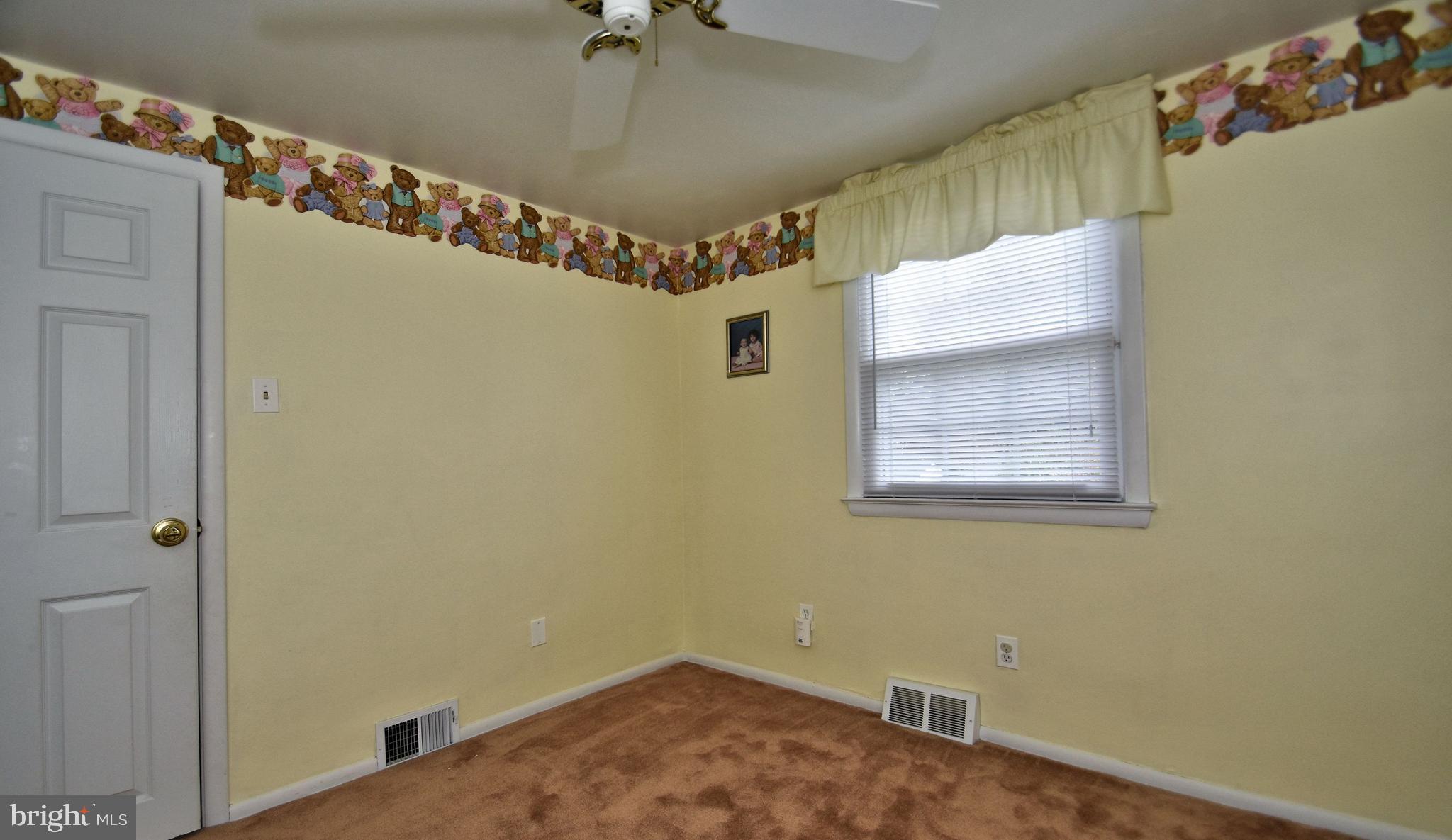 415 Lawrence Road Huntingdon Valley, PA 19006 - Photo 20 of 27 Gallery Image 20